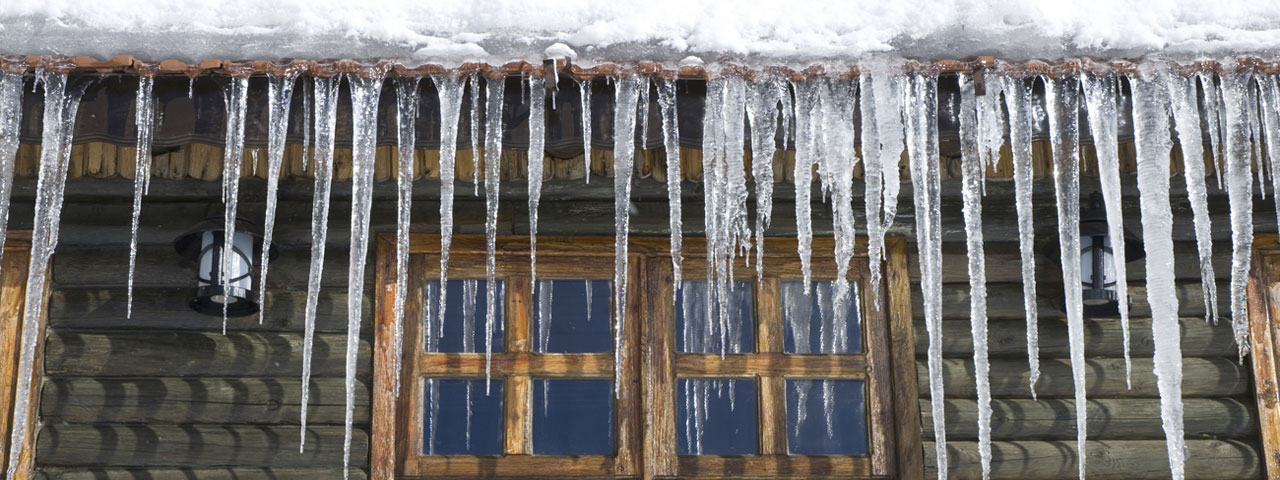 spray foam prevents ice dams by providing proper insulation in Hialeah attic spaces
